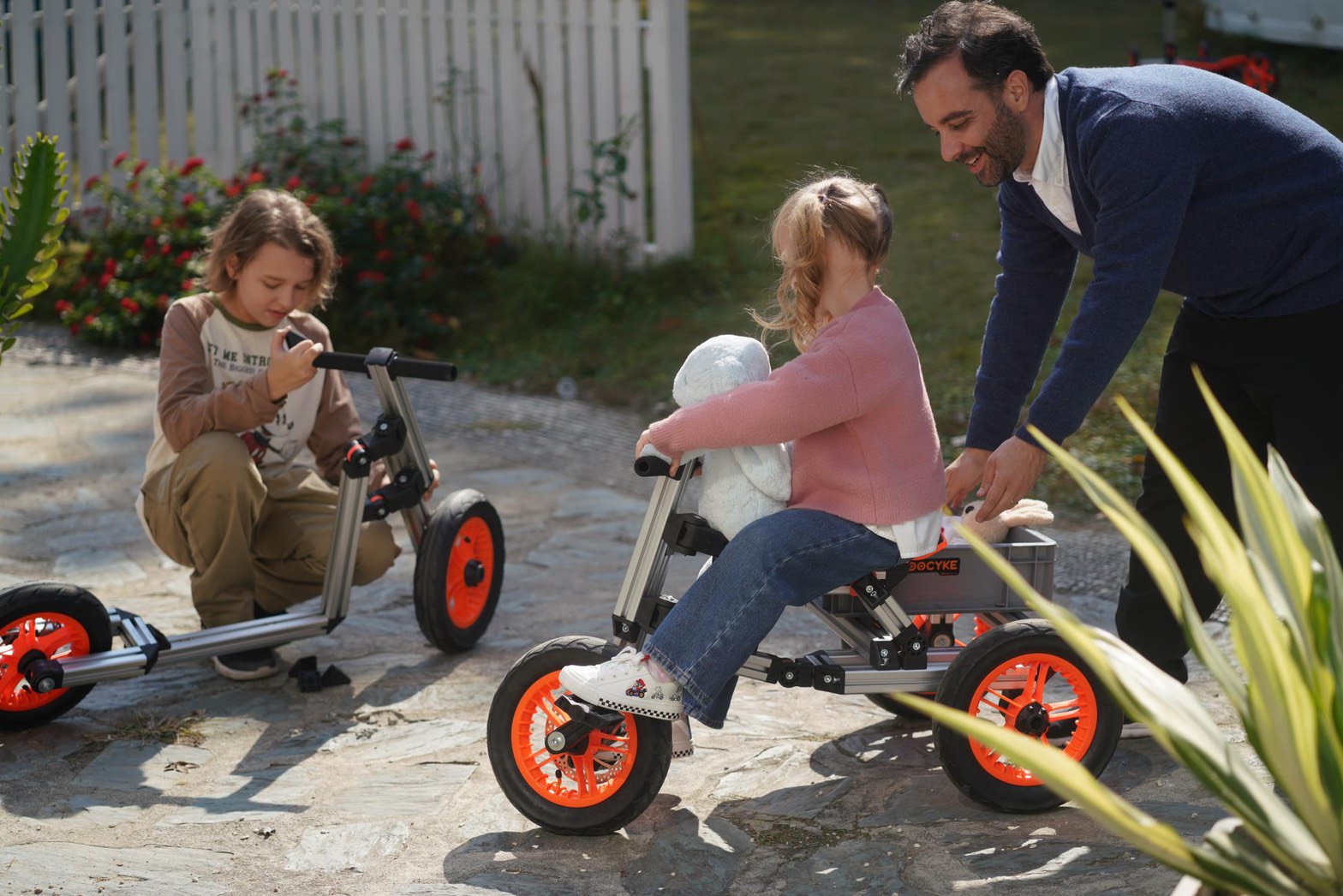 【DIY-超強特性-組裝車變形金剛預購活動開跑!!】